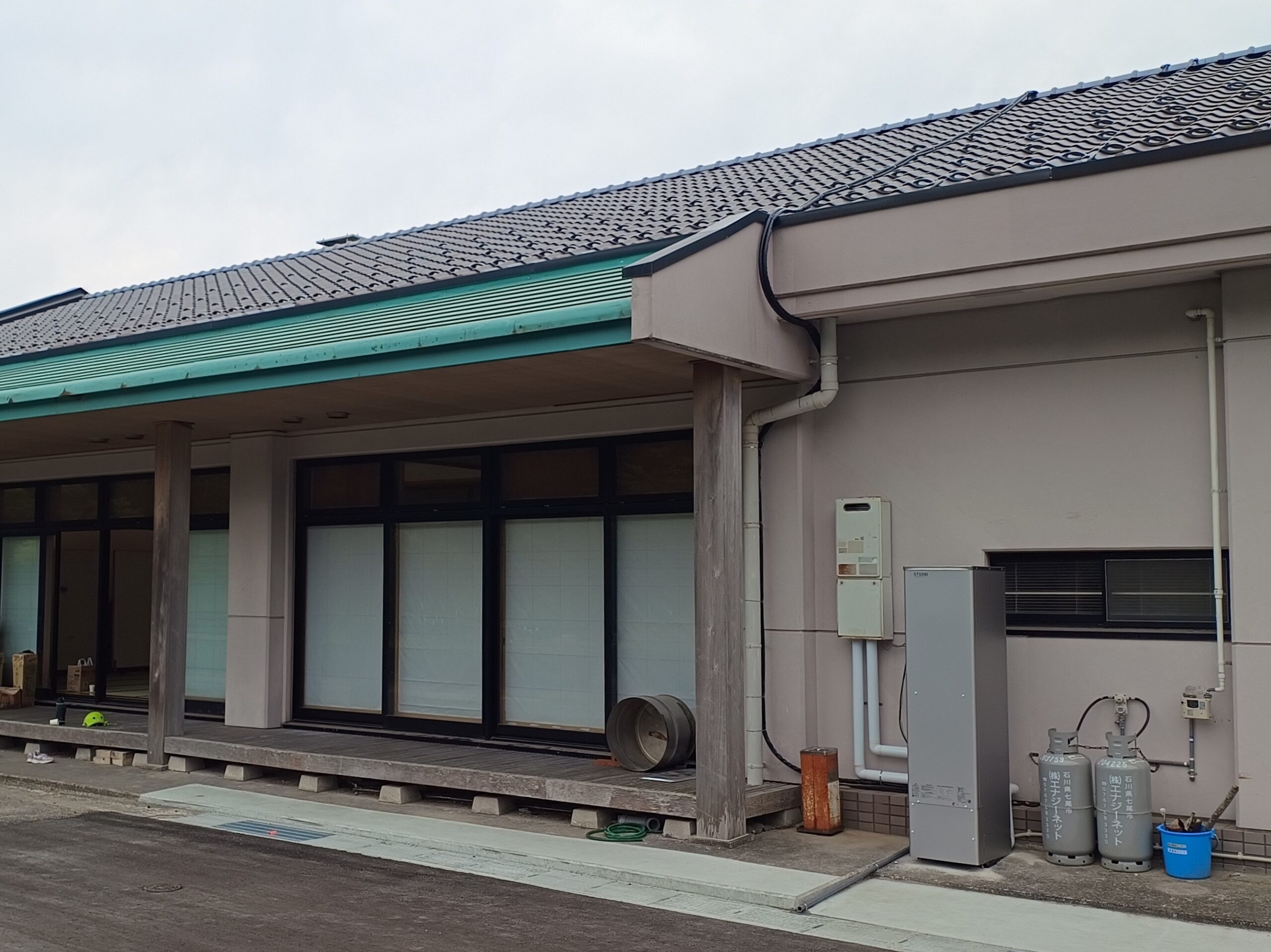 タンクユニットHS-200Aの設置状況